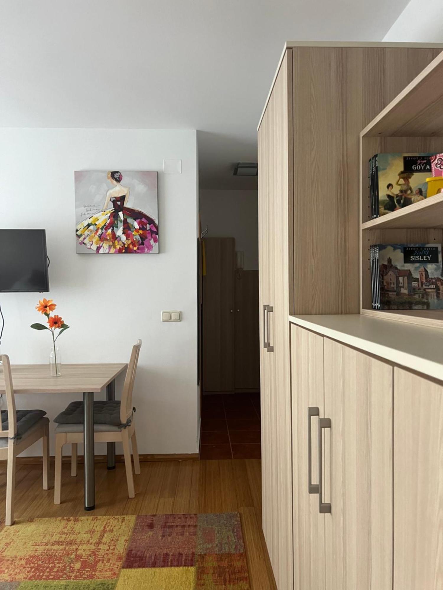Apartament The Zgroom - Free Private Parking