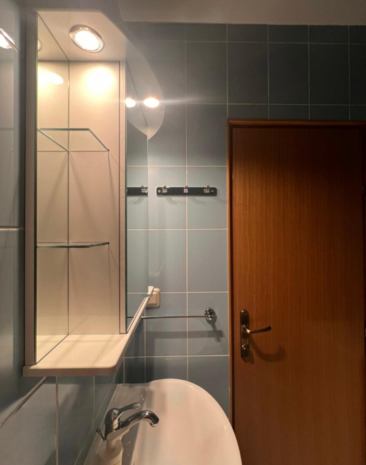 The Zgroom - Free Private Parking Apartament